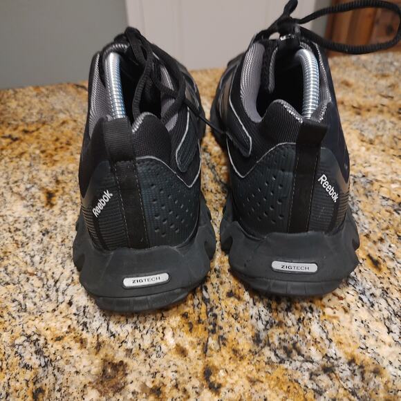 Reebok Black Running Shoes Size 9.5M ID 115407785 main image 11